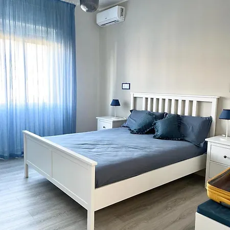 Goodangel House Апартаменты