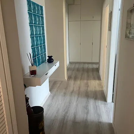 Goodangel House Apartman